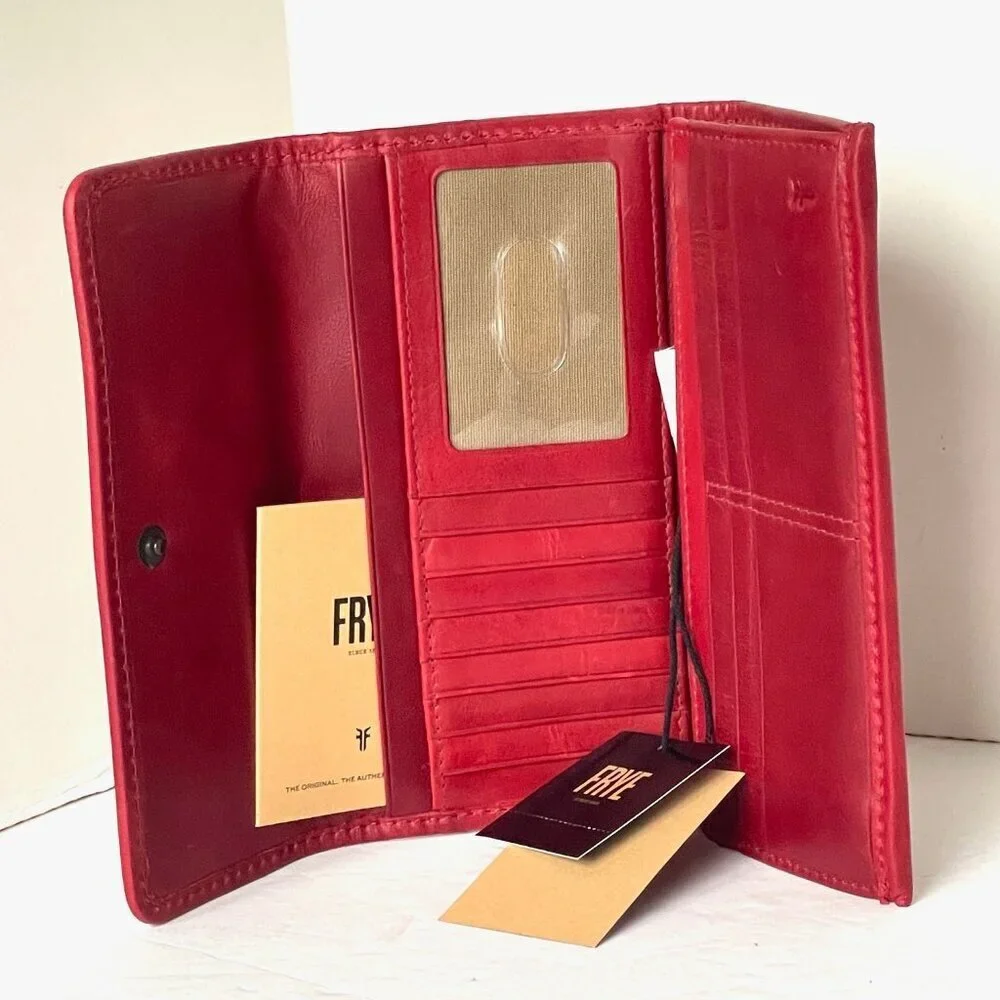 Frye Melissa Slim Bifold Wallet Red Leather Snap - Picture 4 of 8